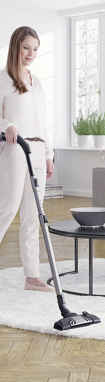 Instant Cleaning UK cleaner ready to help
